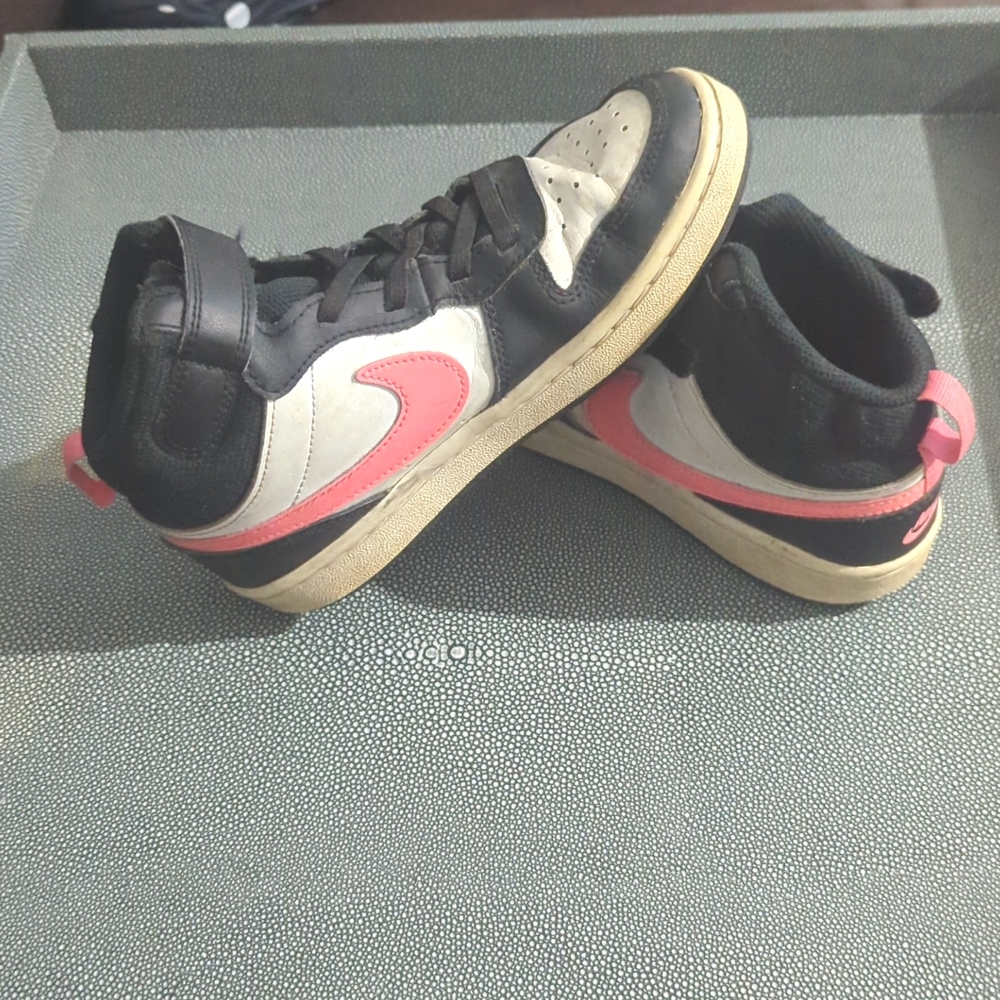Girls Nike High Top Sneakers
